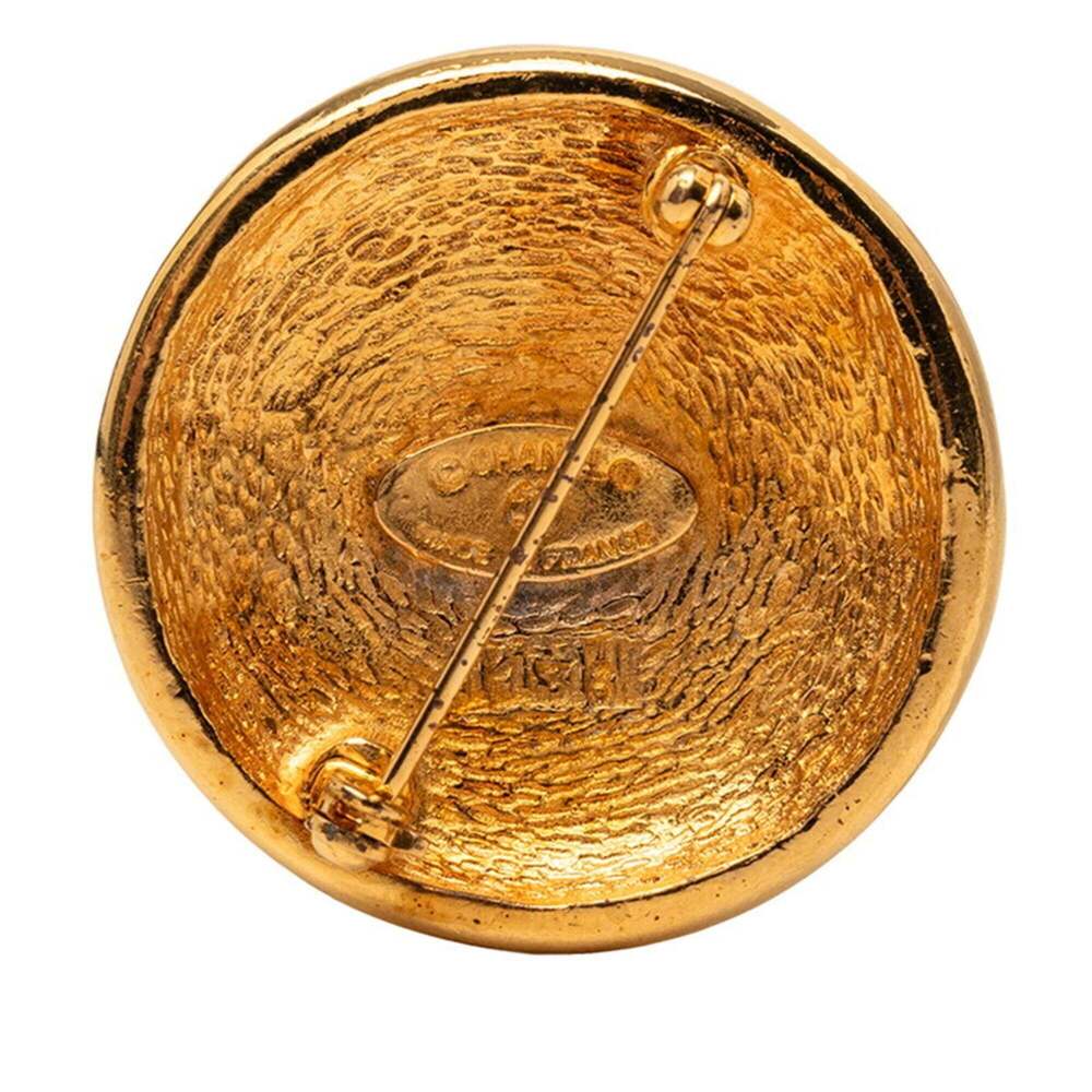 CHANEL Gold Logo Brooch - Picture 2 of 3